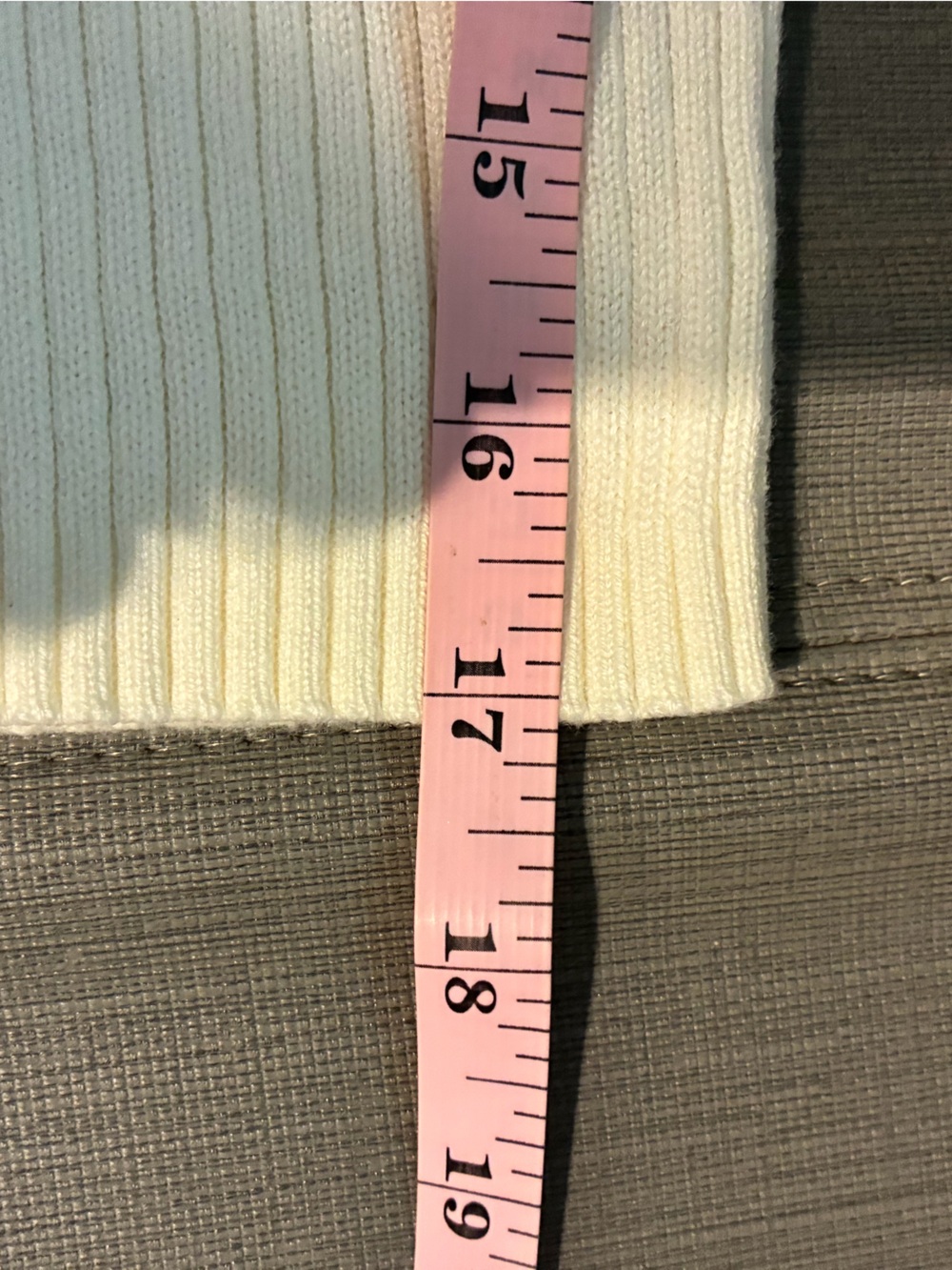 John Galt Ribbed Crop Sweater Size Small - Picture 9 of 9